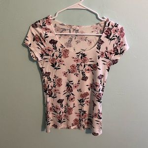 Comfy Floral T-shirt!!